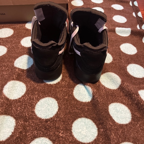 Off White Nike Air Max 90 - Picture 4 of 9